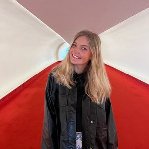 Meet your Posher, Charlotte